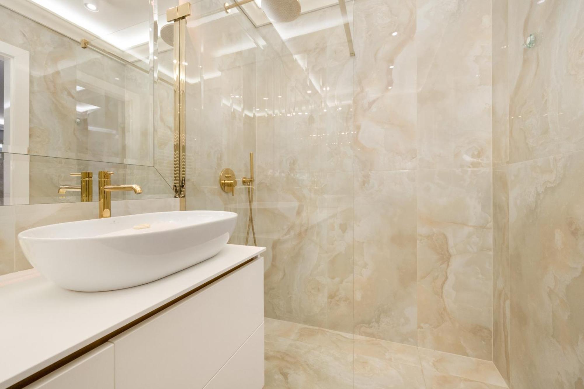 Elegant With Balcony By The Oder River In By Renters Prestige Apartament