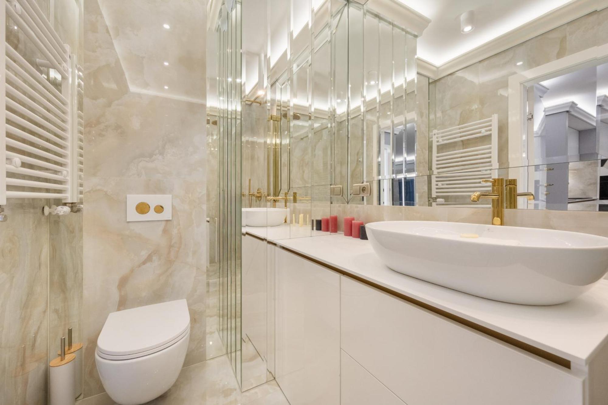 Elegant With Balcony By The Oder River In By Renters Prestige Apartament