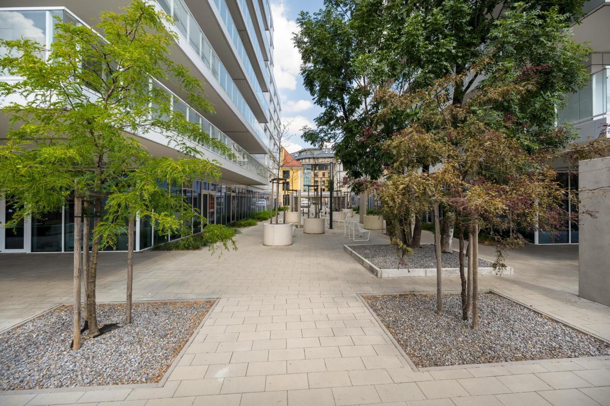 Elegant With Balcony By The Oder River In By Renters Prestige Apartament *
